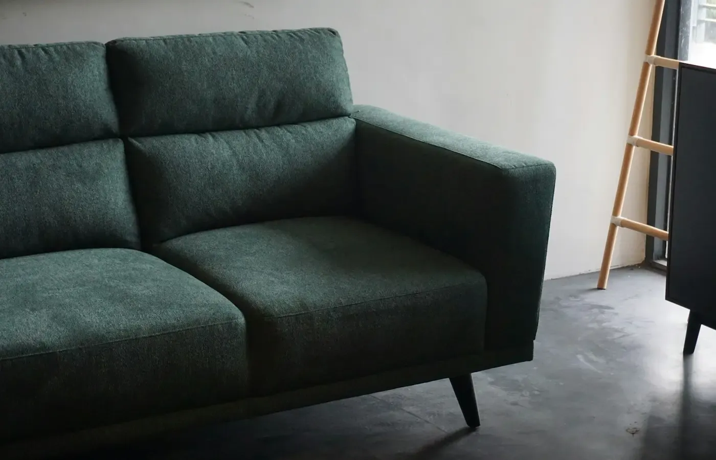 Measuring sofa doorway clearance